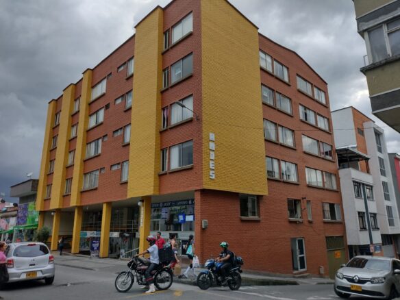 Se Vende Apartamento en el Edificio los Andes en Armenia Quindío