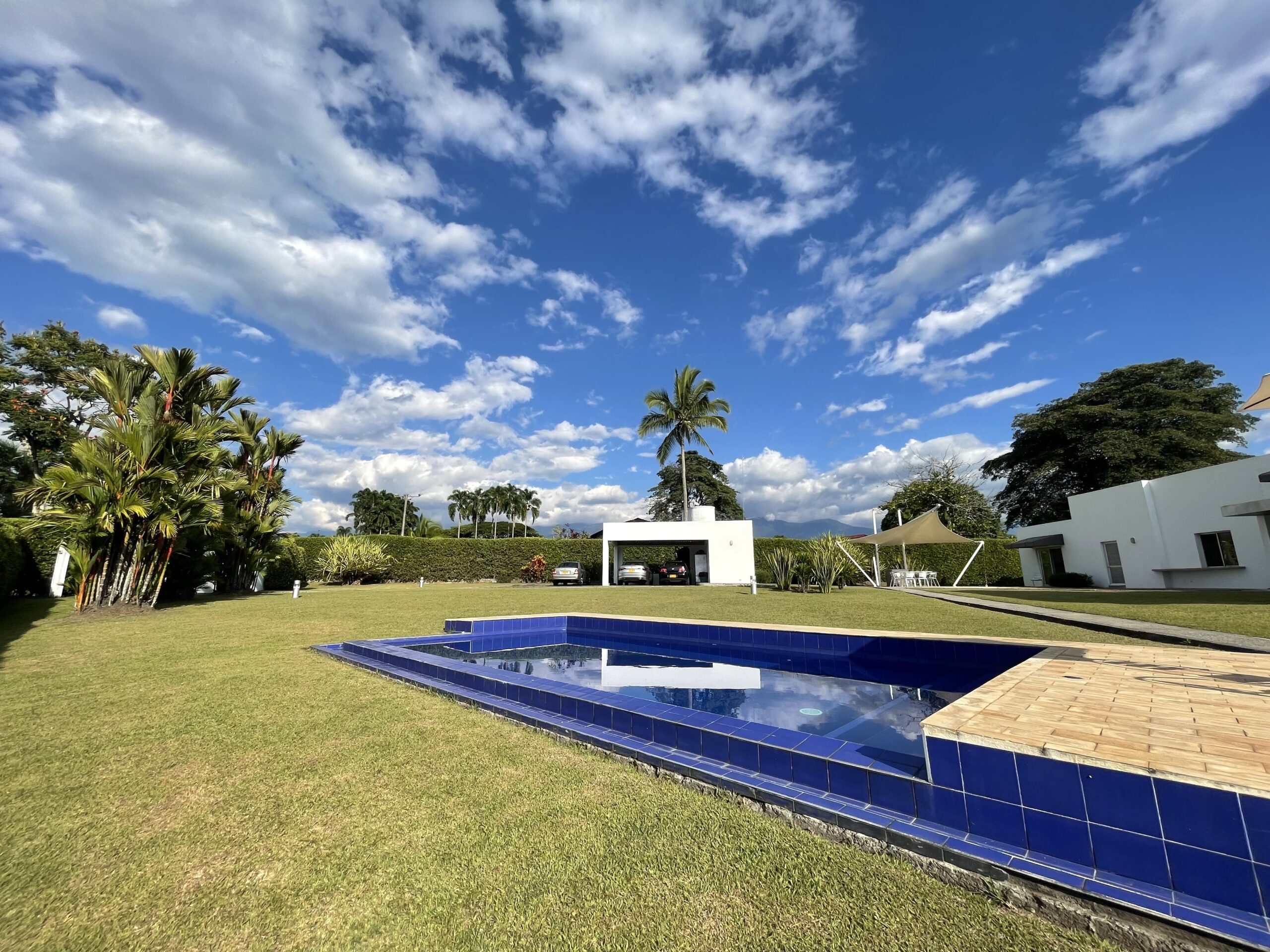 6877120240314112242 Se Vende Hermosa Casa Campestre Cerca al Club Campestre