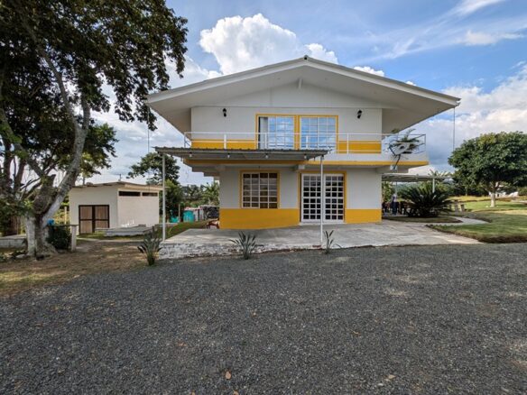 Vendo Hotel Campestre en Quimbaya Quindío