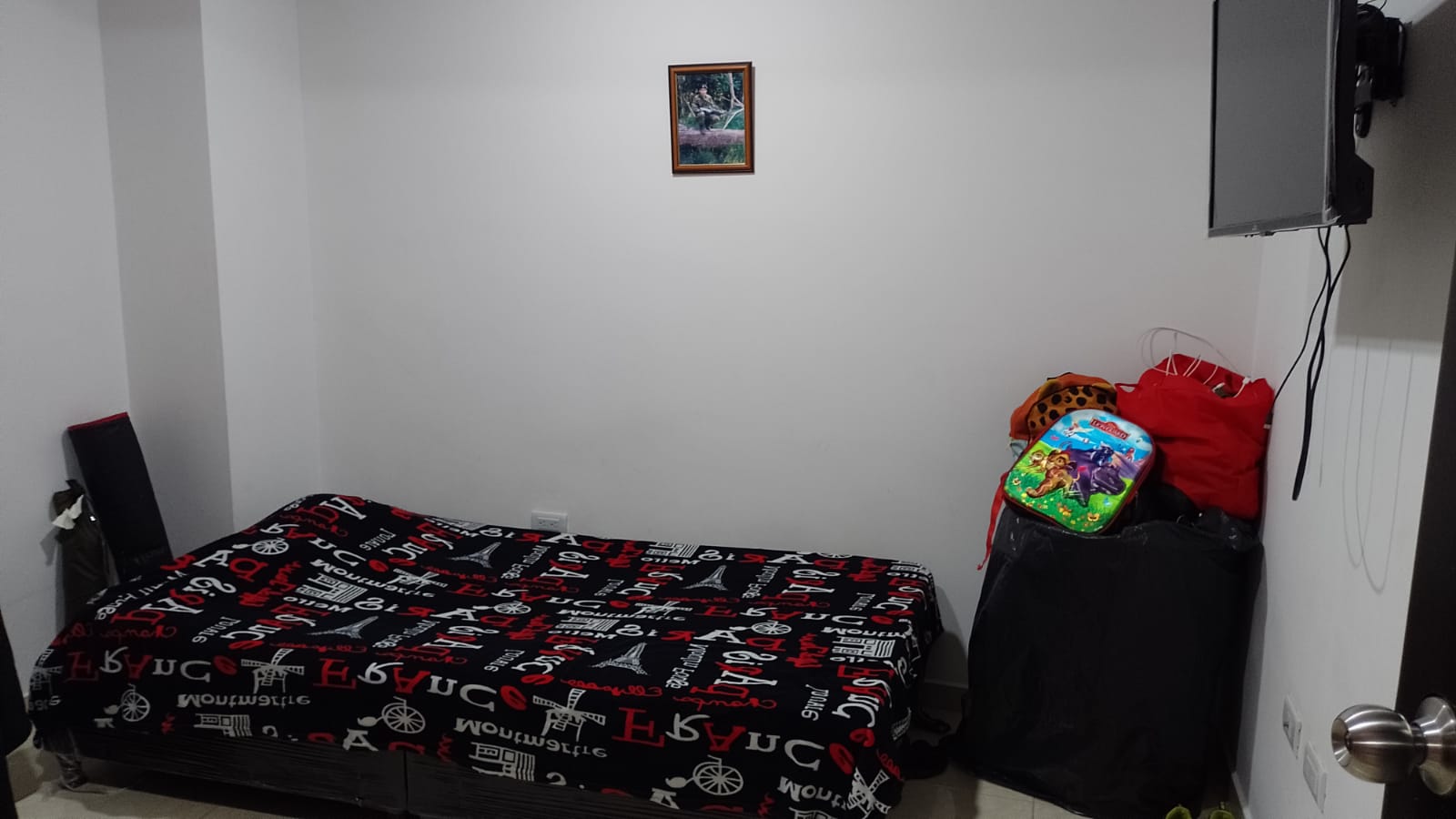 Vendo Casa Esquinera con Cuatro Rentas en el Sector de Puerto Espejo