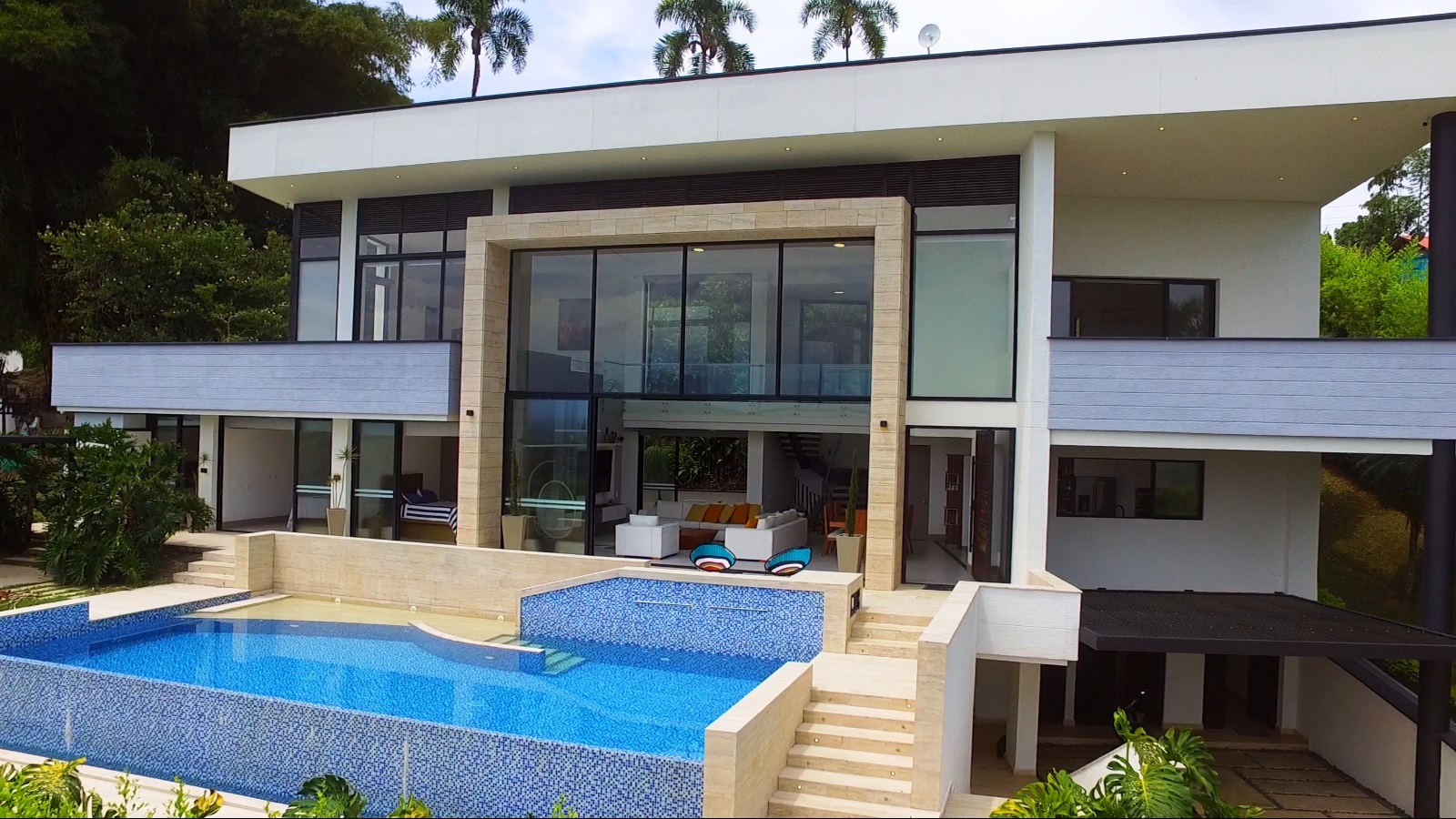 Venta casa campestre vía al Caimo Quindío