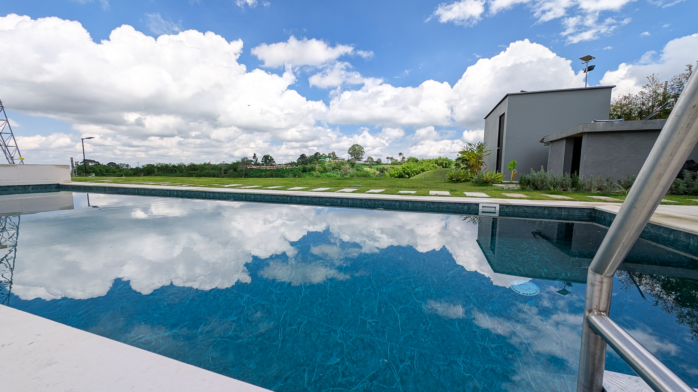 68771920250904030611 Se Vende Casa Campestre vía Circasia