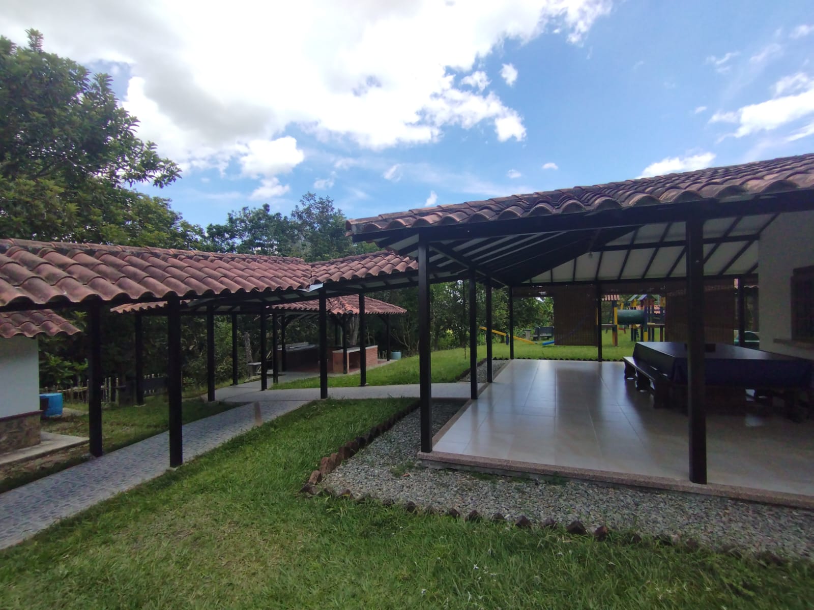 Se Vende Finca Cerca al Parque del Café