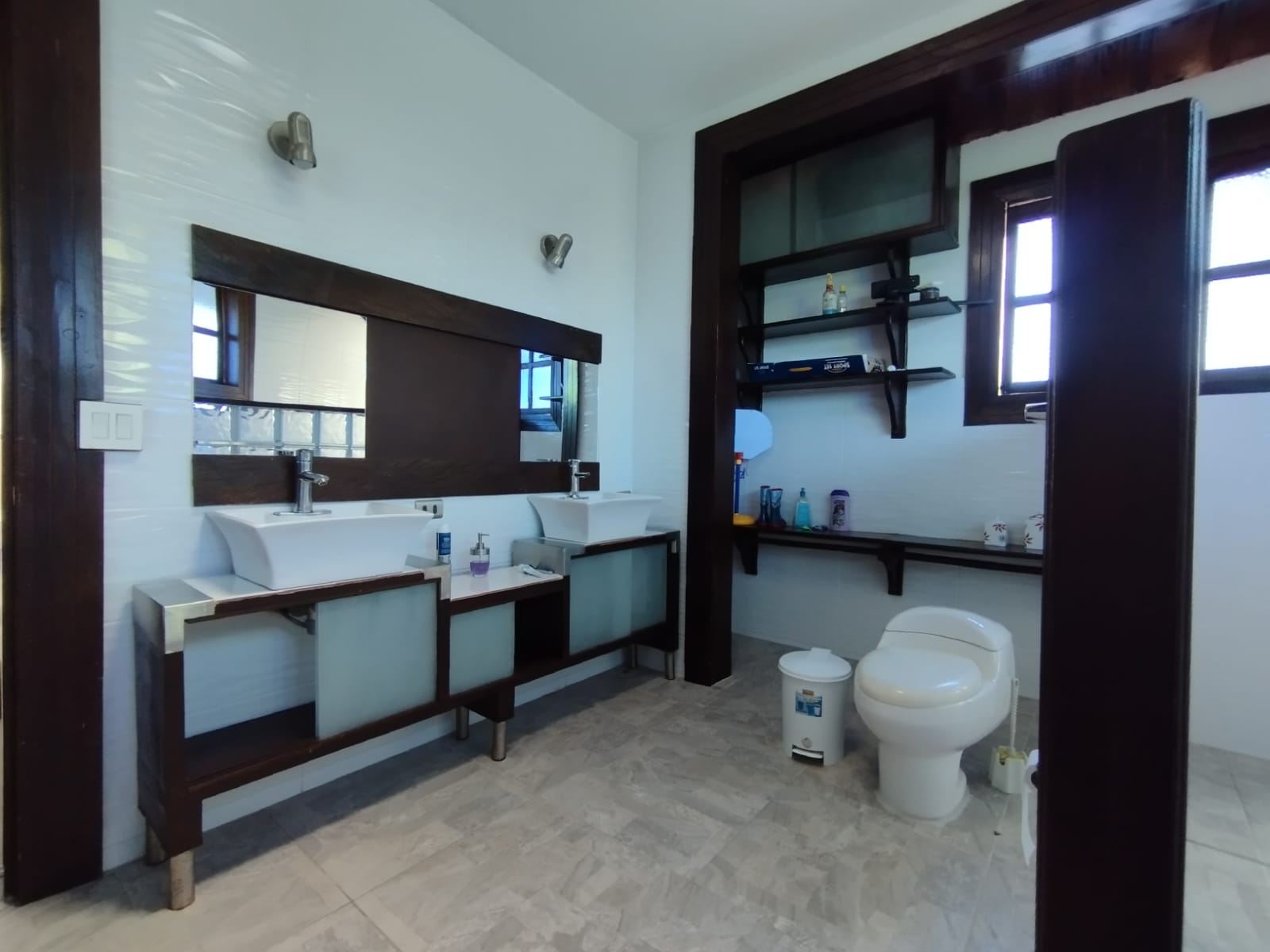 6877220240313115809 SE VENDE CASA CAMPESTRE VIA AL AEROPUERTO EN ARMENIA