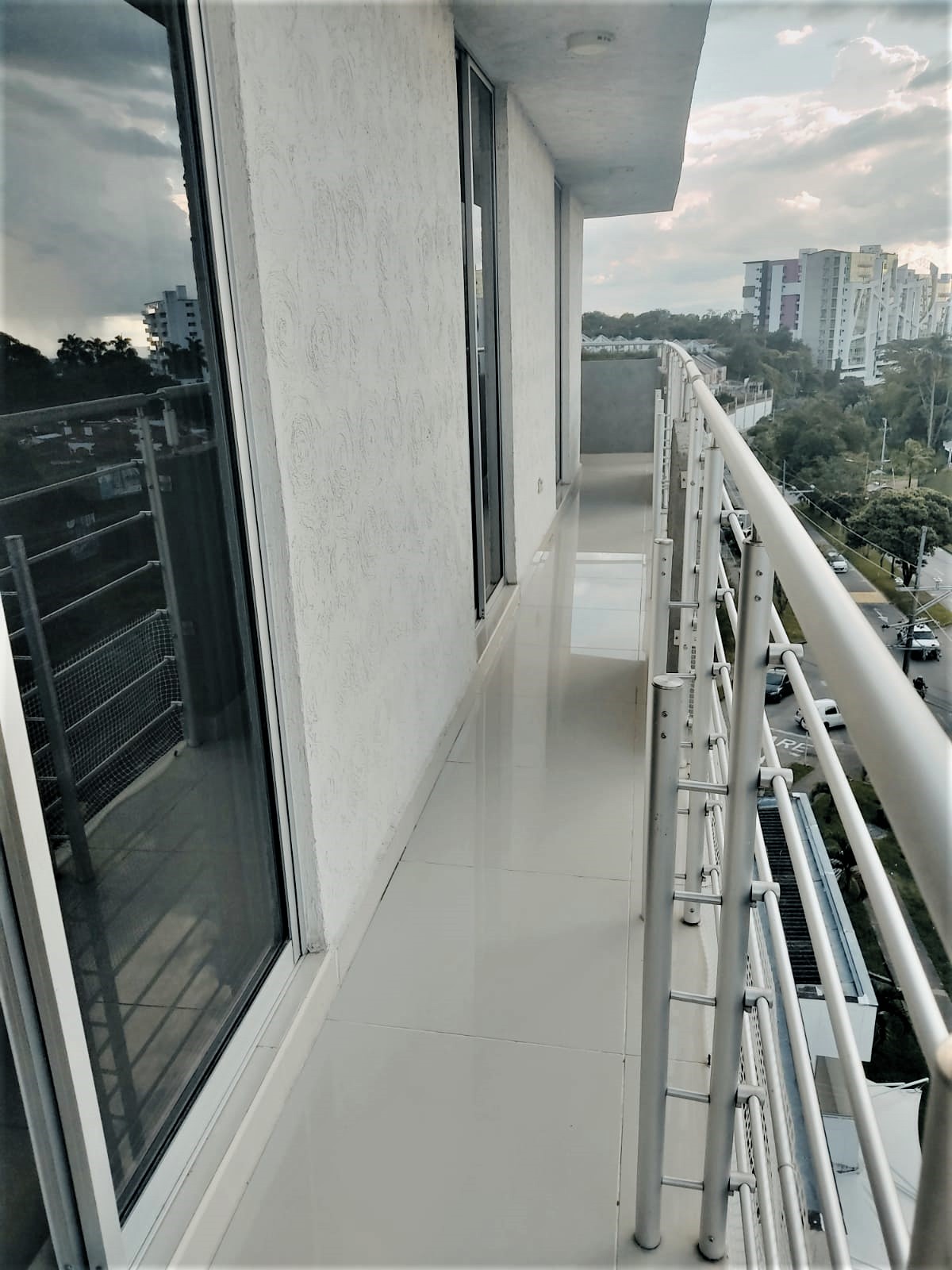Vendo Excelente Apartamento en Sector de Laureles Armenia Quindio