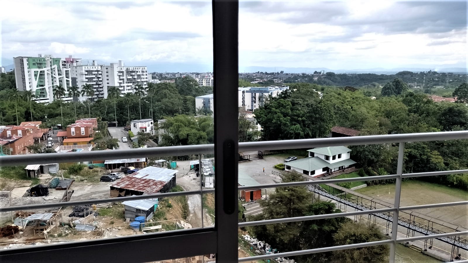 Venta de apartamento en la avenida 19 de Armenia – Quindío.