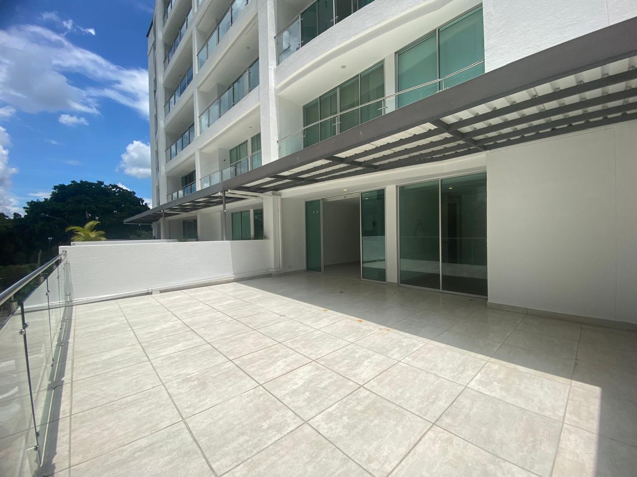 Se Vende Apartamento con una terraza gigante al Norte de Armenia