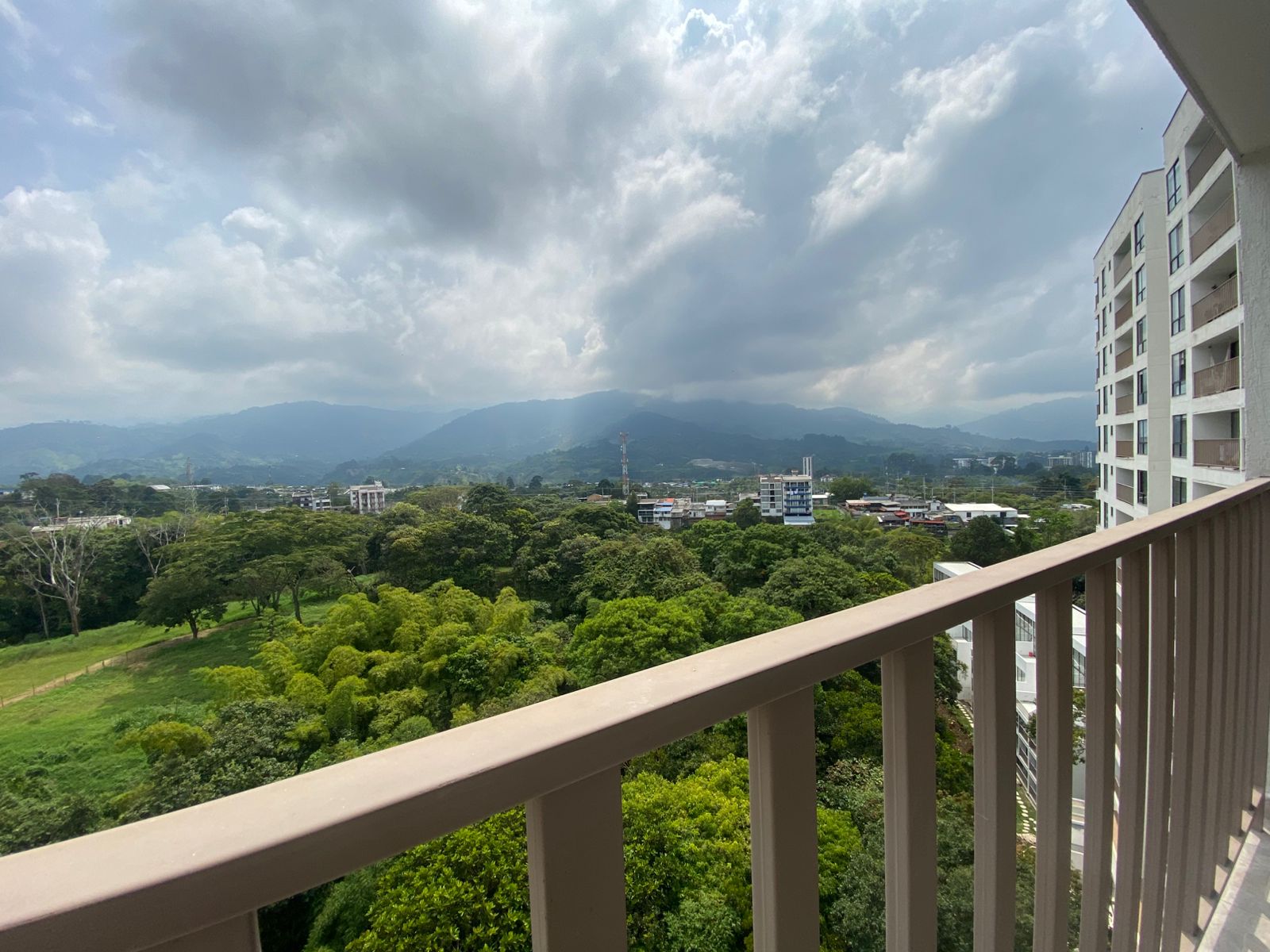 Se Vende Apartamento con Vista en el Norte de Armenia Quindio