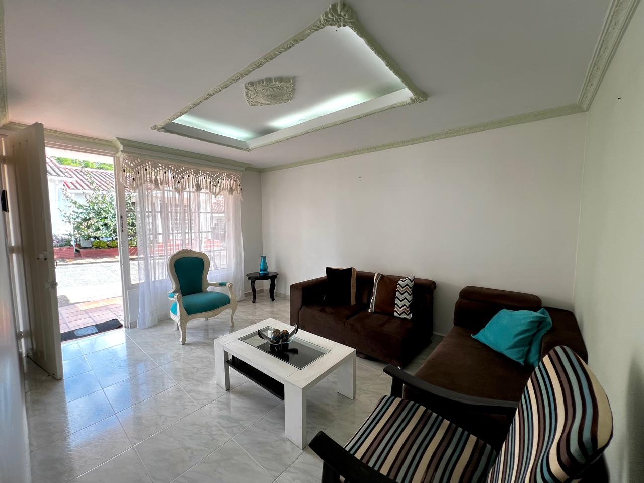 6877720250815073639 Venta casa en conjunto cerrado al norte de Armenia Quindio