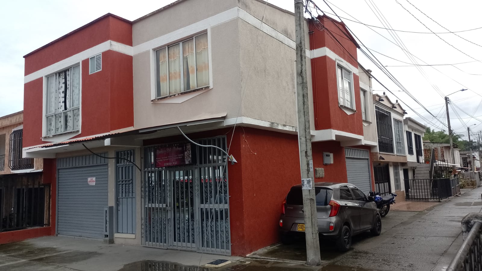 Vendo Casa Esquinera con Cuatro Rentas en el Sector de Puerto Espejo