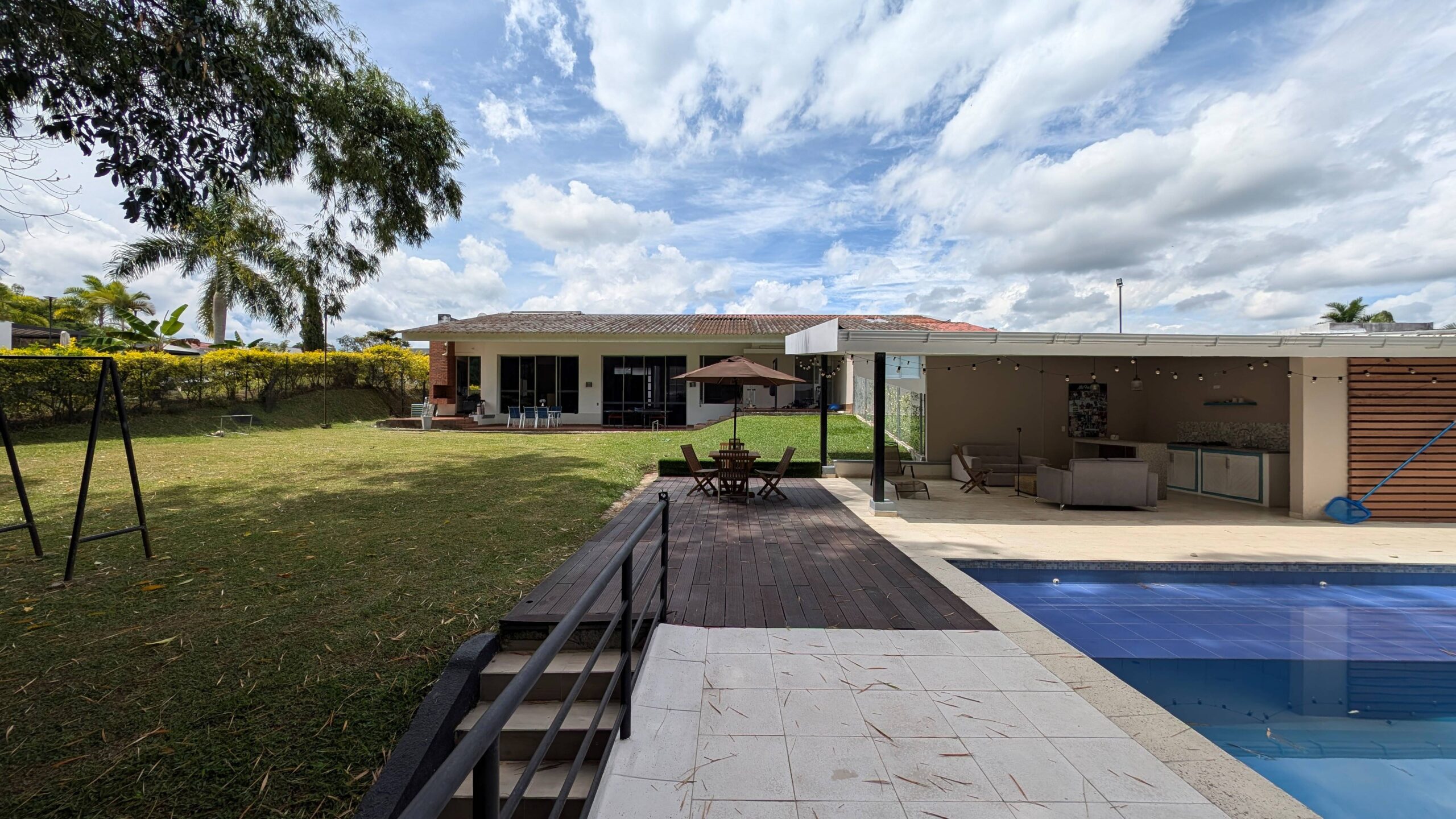 6877820240820103915 Se Vende Casa Campestre en Sierra Morena en Armenia Quindío