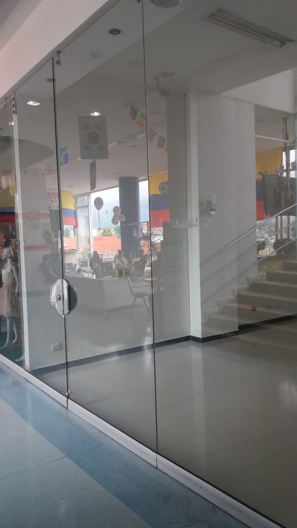 Venta de Local Centro Comercial Altavista de Armenia Quindío