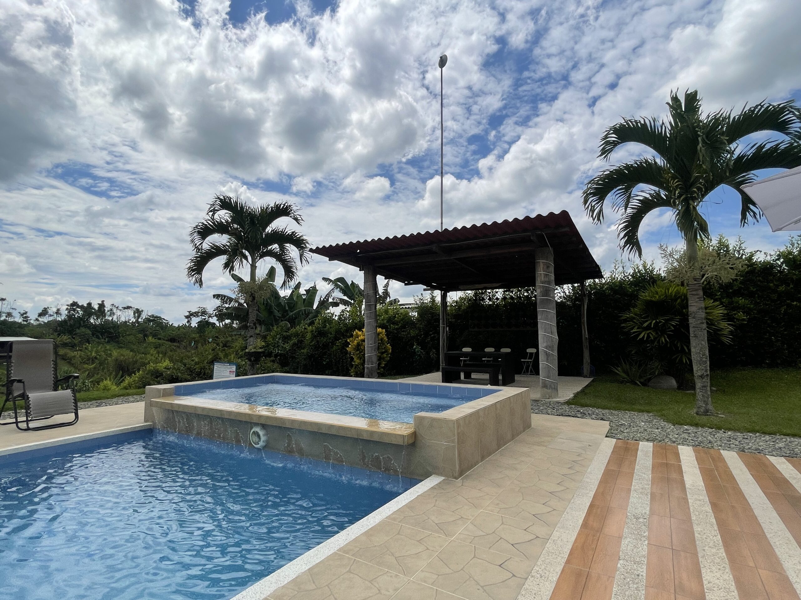 Se Vende Casa Campestre Amoblada en Pueblo Tapado
