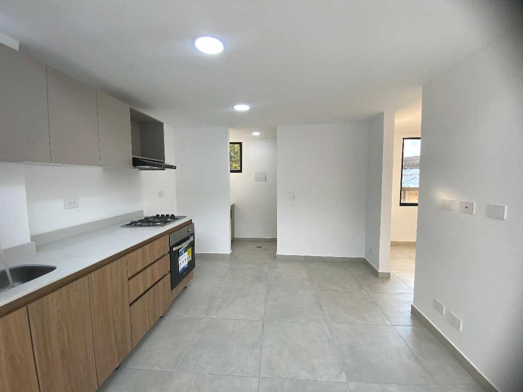 Se Arrienda Apartamento Duplex Nuevo en Armenia Quindío