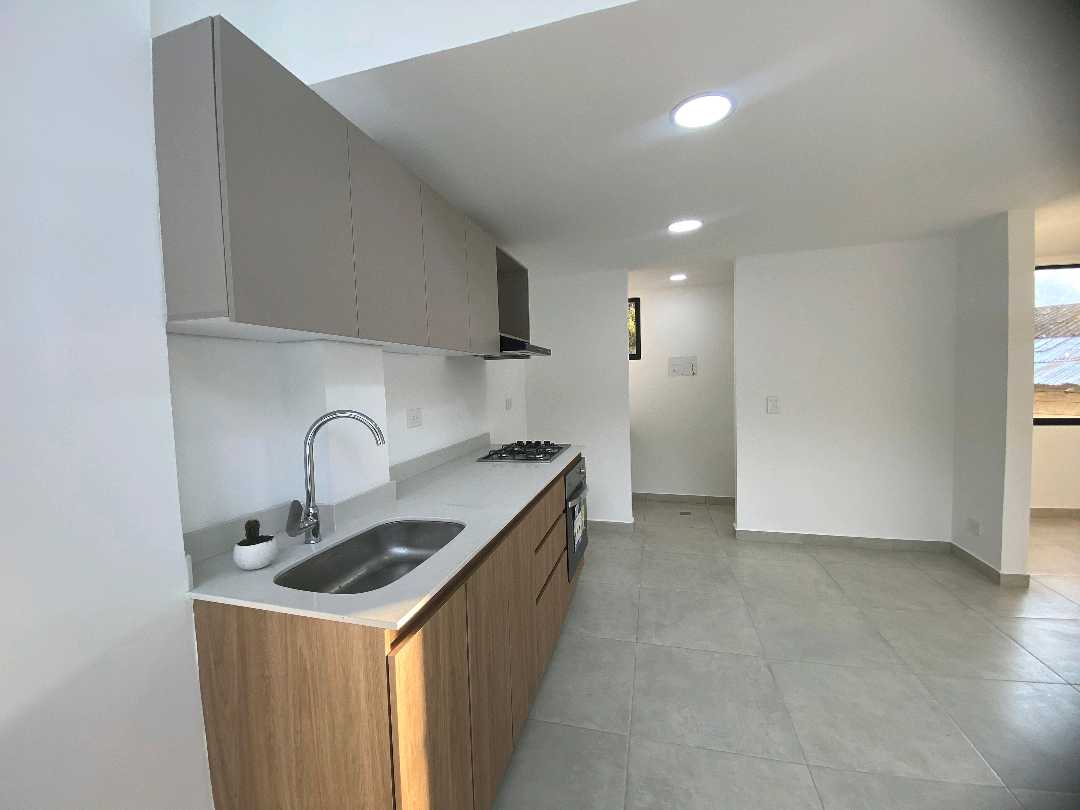 Se Arrienda Apartamento Duplex Nuevo en Armenia Quindío