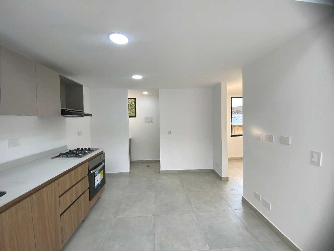 Se Arrienda Apartamento Duplex Nuevo en Armenia Quindío