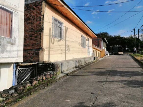 Vendo Casa Lote Para Inversión Cerca al Centro de Armenia